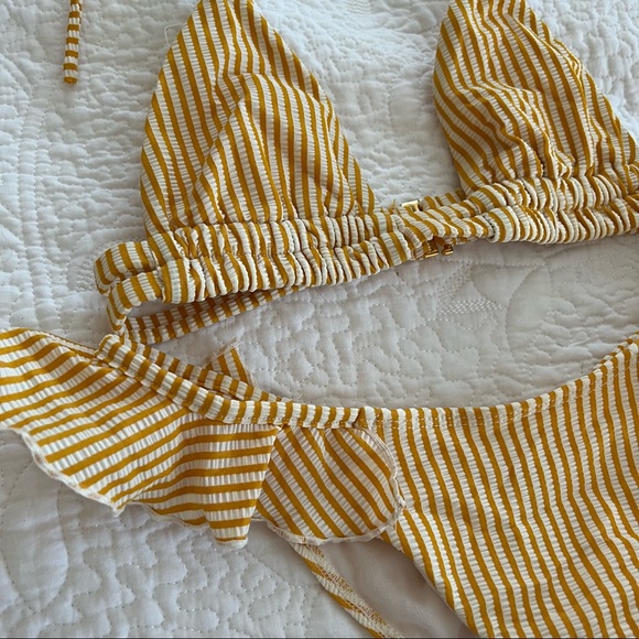 MONTCE - Canary Stripe Bikini Set Sz S/M - Picture 3 of 8